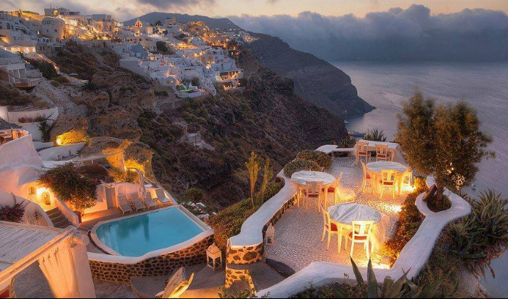  Santorini 